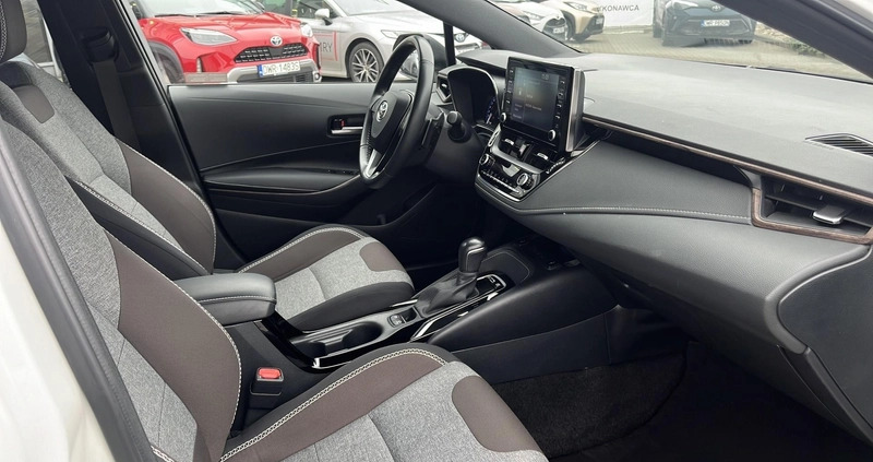 Toyota Corolla cena 117900 przebieg: 70605, rok produkcji 2021 z Radzymin małe 301
